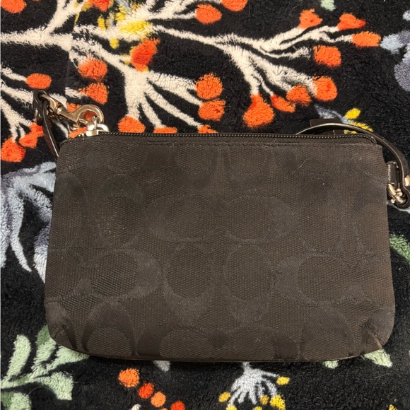 Coach Black Signature Wristlet - Picture 4 of 7